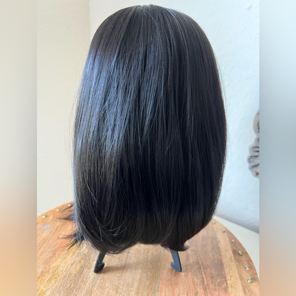 Synthetic Black Bob Wig with Lace Front
New without Tag - Picture 5 of 5